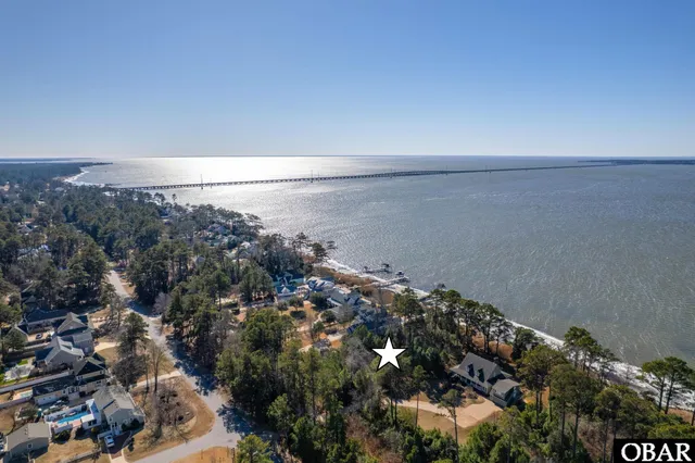 $925,000 | 2060 Martins Point Road, Kitty Hawk, NC 27949