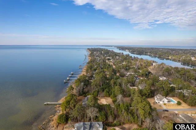 $925,000 | 2060 Martins Point Road, Kitty Hawk, NC 27949