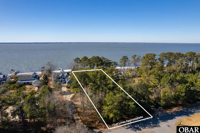 $925,000 | 2060 Martins Point Road, Kitty Hawk, NC 27949