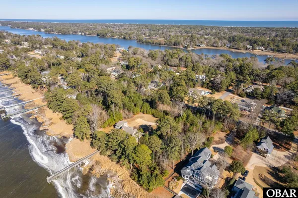 $925,000 | 2060 Martins Point Road, Kitty Hawk, NC 27949