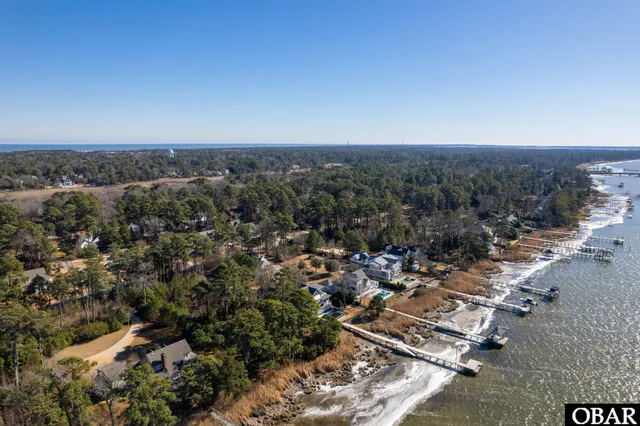 $925,000 | 2060 Martins Point Road, Kitty Hawk, NC 27949