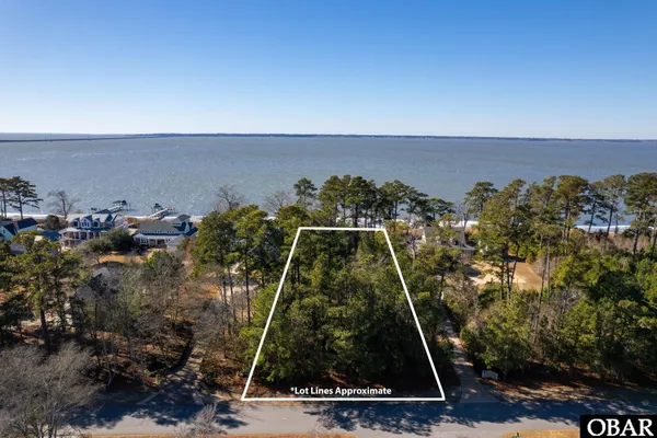 $925,000 | 2060 Martins Point Road, Kitty Hawk, NC 27949