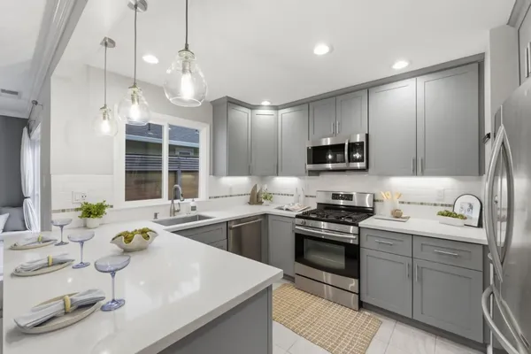 $1,150,000 | 71 Salada Avenue, Pacifica, CA 94044