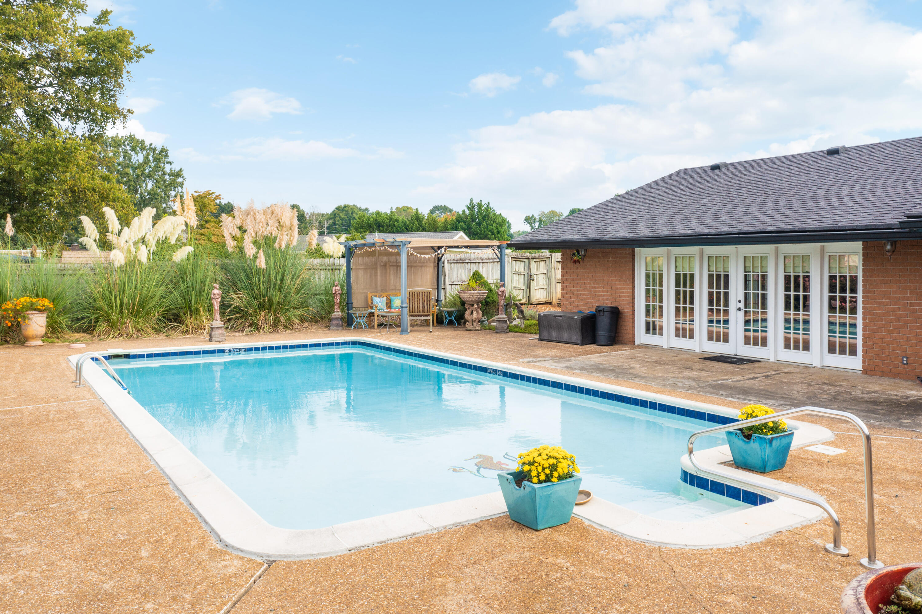209 Masters Road East Hixson, TN 37343 - Photo 11 of 42 209_Master_Rd_E_0007