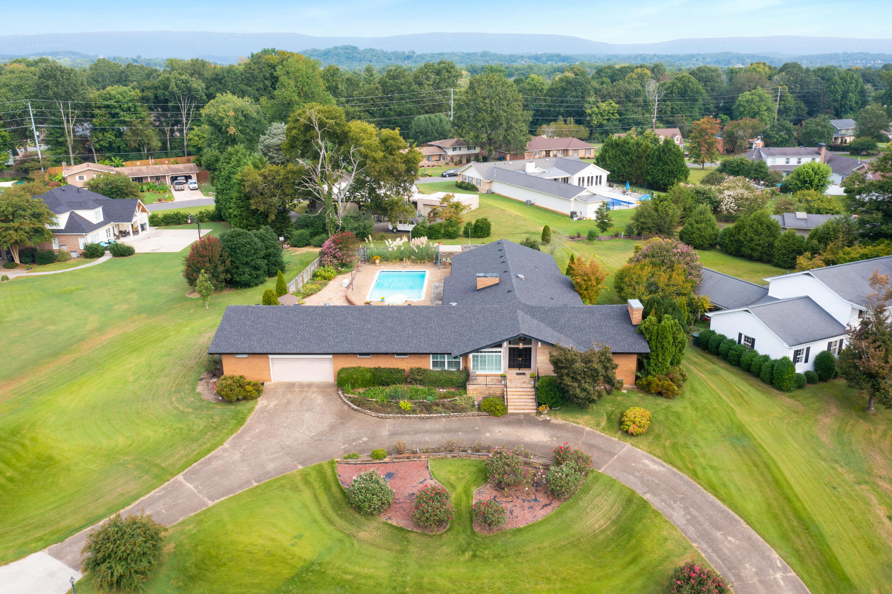 209 Masters Road East Hixson, TN 37343 - Photo 38 of 42 209_Master_Rd_E_0011