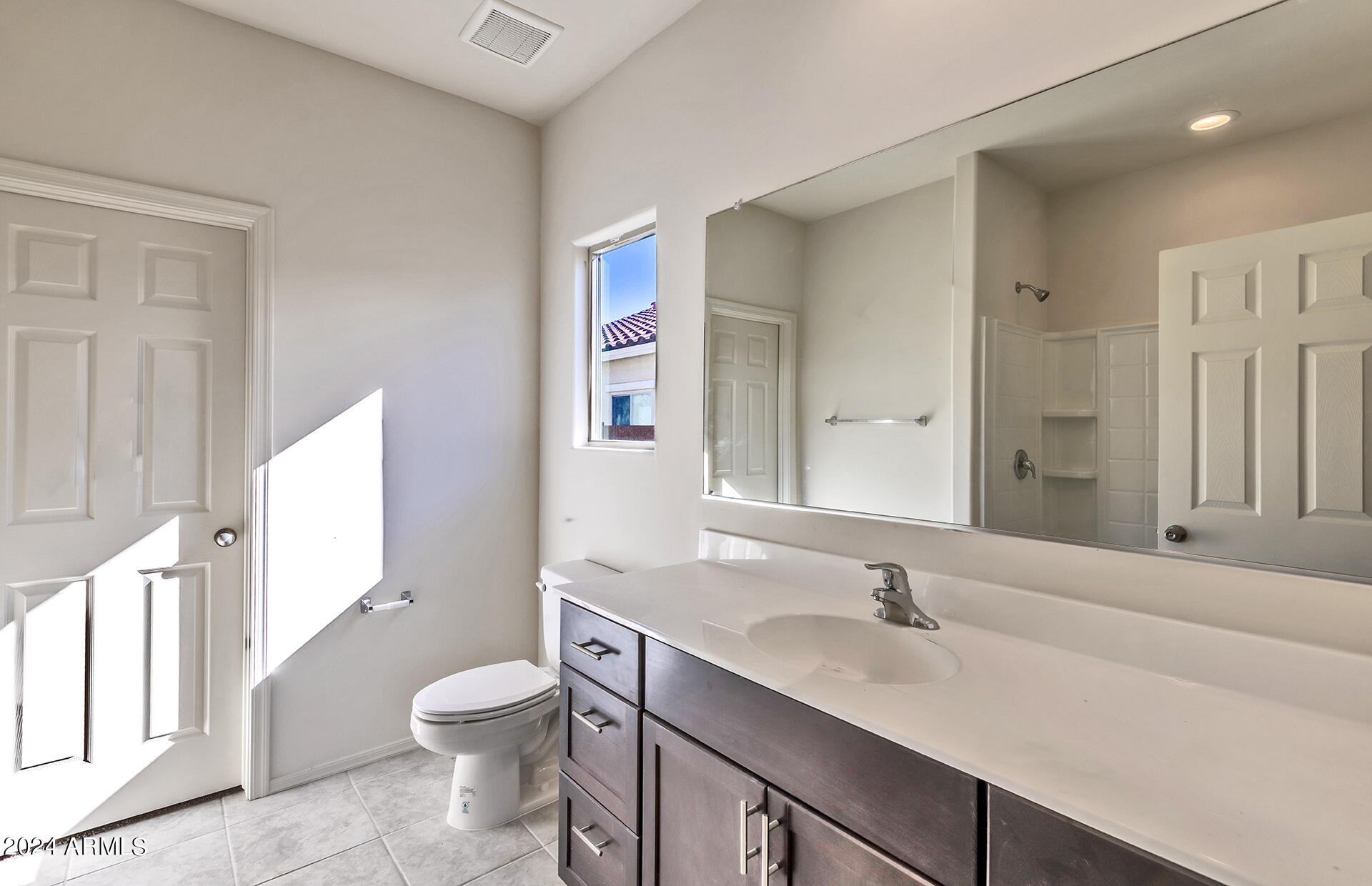 24379 West Ripple Road Buckeye, AZ 85326 - Photo 23 of 30 21 - Owner Bathroom