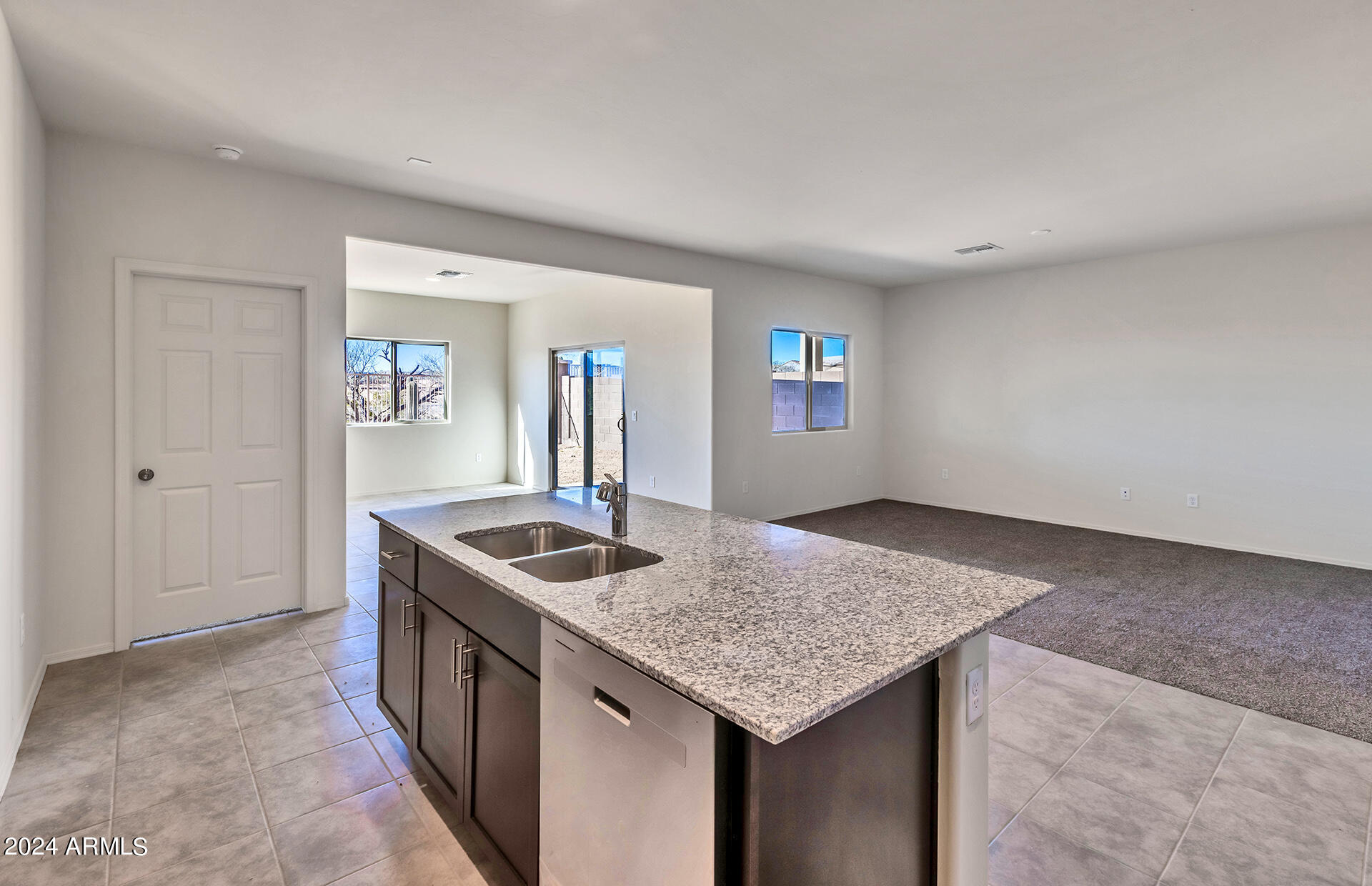 4 - Kitchen