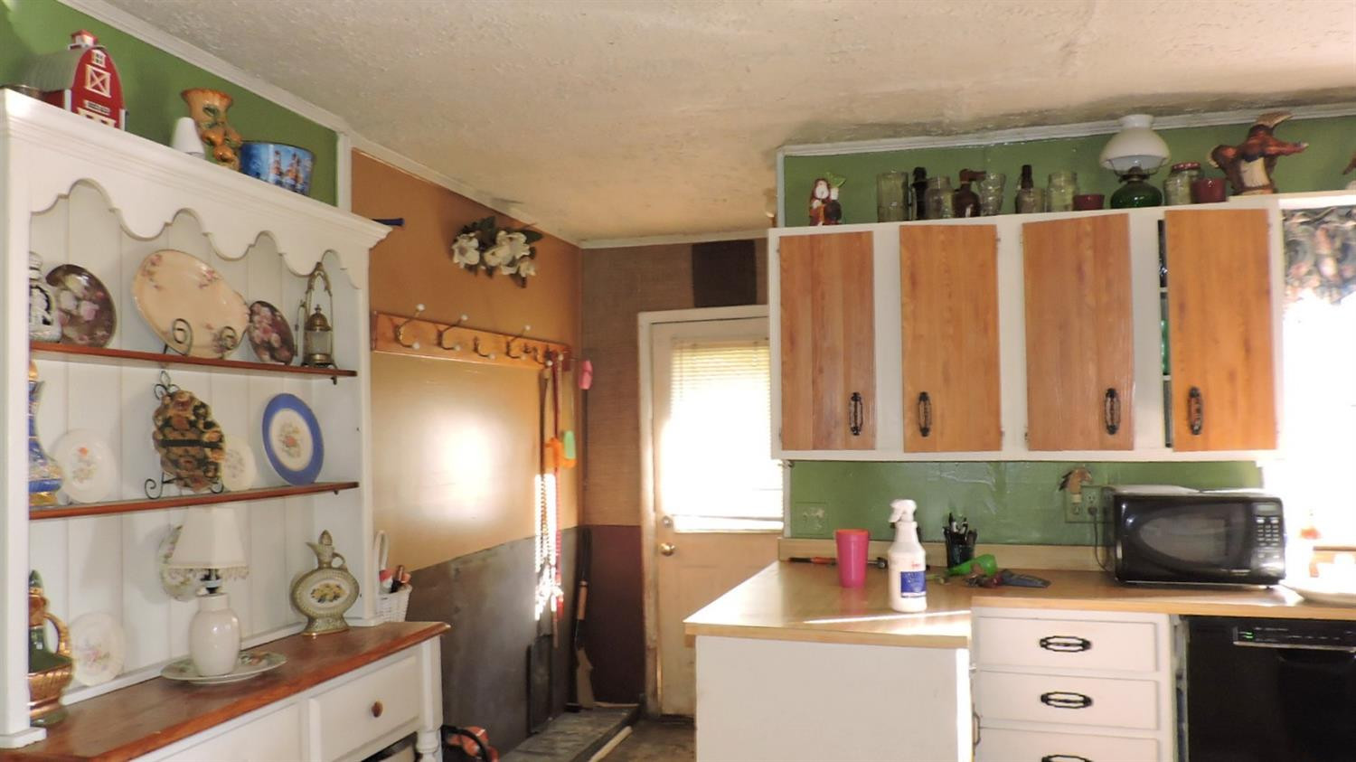414 Mt Carmel Road Paris, KY 40361 - Photo 8 of 25 Photo 8