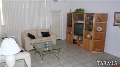 897 East Royal Oak Road Tucson, AZ 85755 - Photo 12 of 25