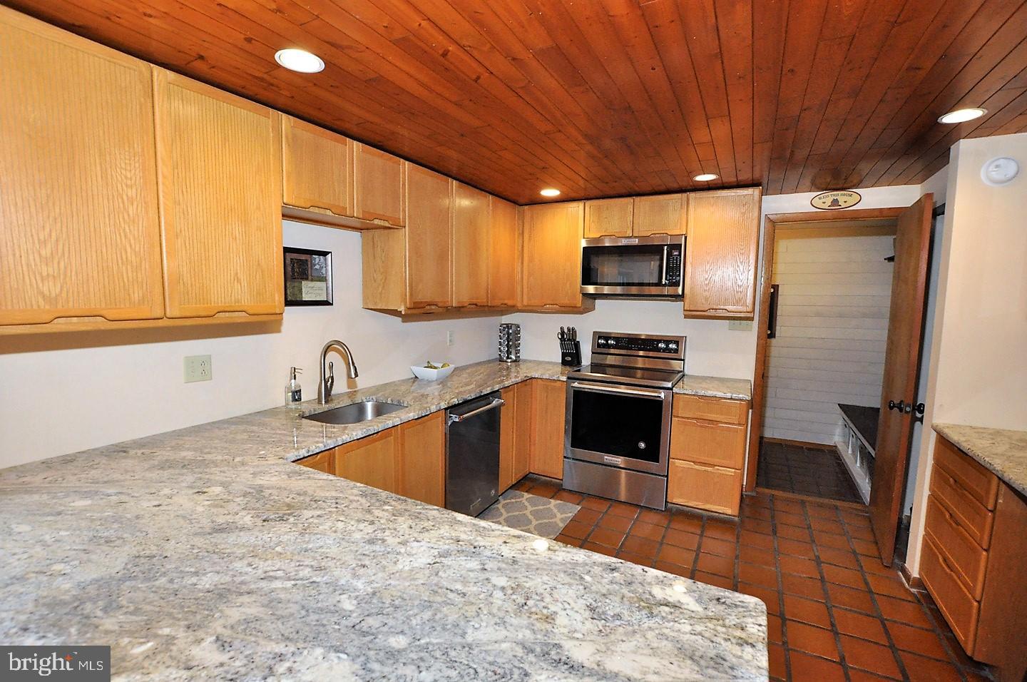 374 Tuckerton Road Medford, NJ 08055 - Photo 14 of 39