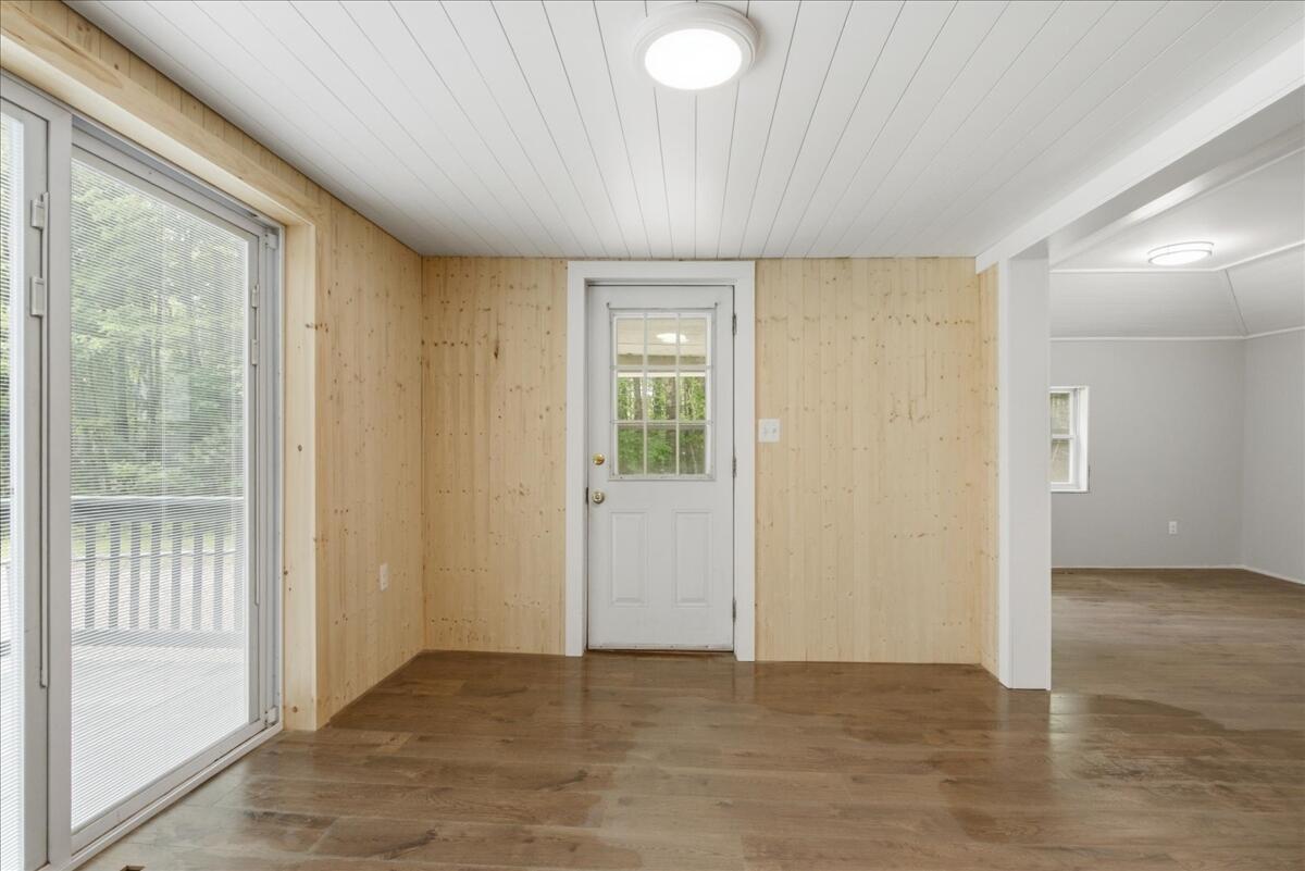 182 Manley Road Auburn, ME 04210 - Photo 6 of 52 25-DSC01066