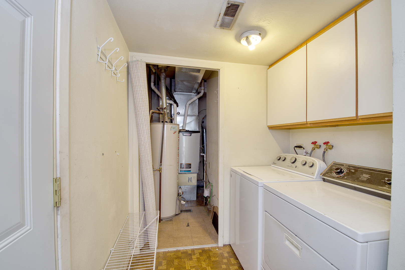 404 Regent Drive Buffalo Grove, IL 60089 - Photo 13 of 23