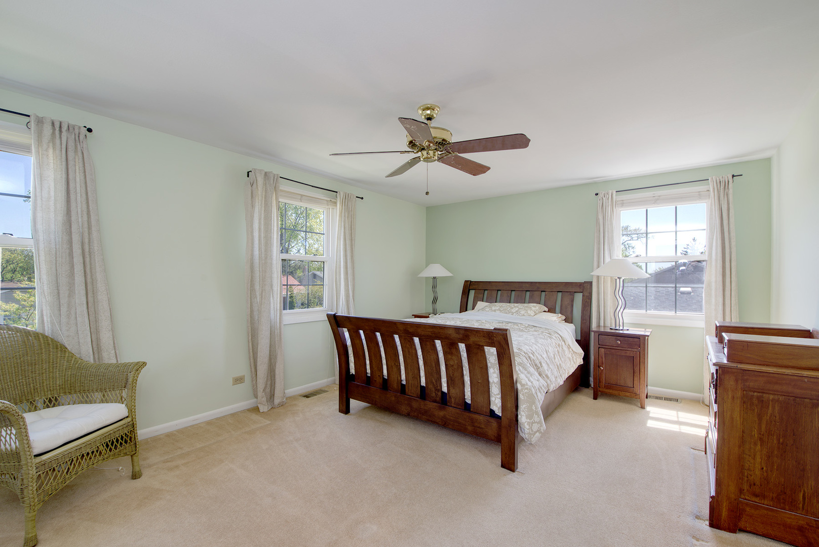 404 Regent Drive Buffalo Grove, IL 60089 - Photo 14 of 23