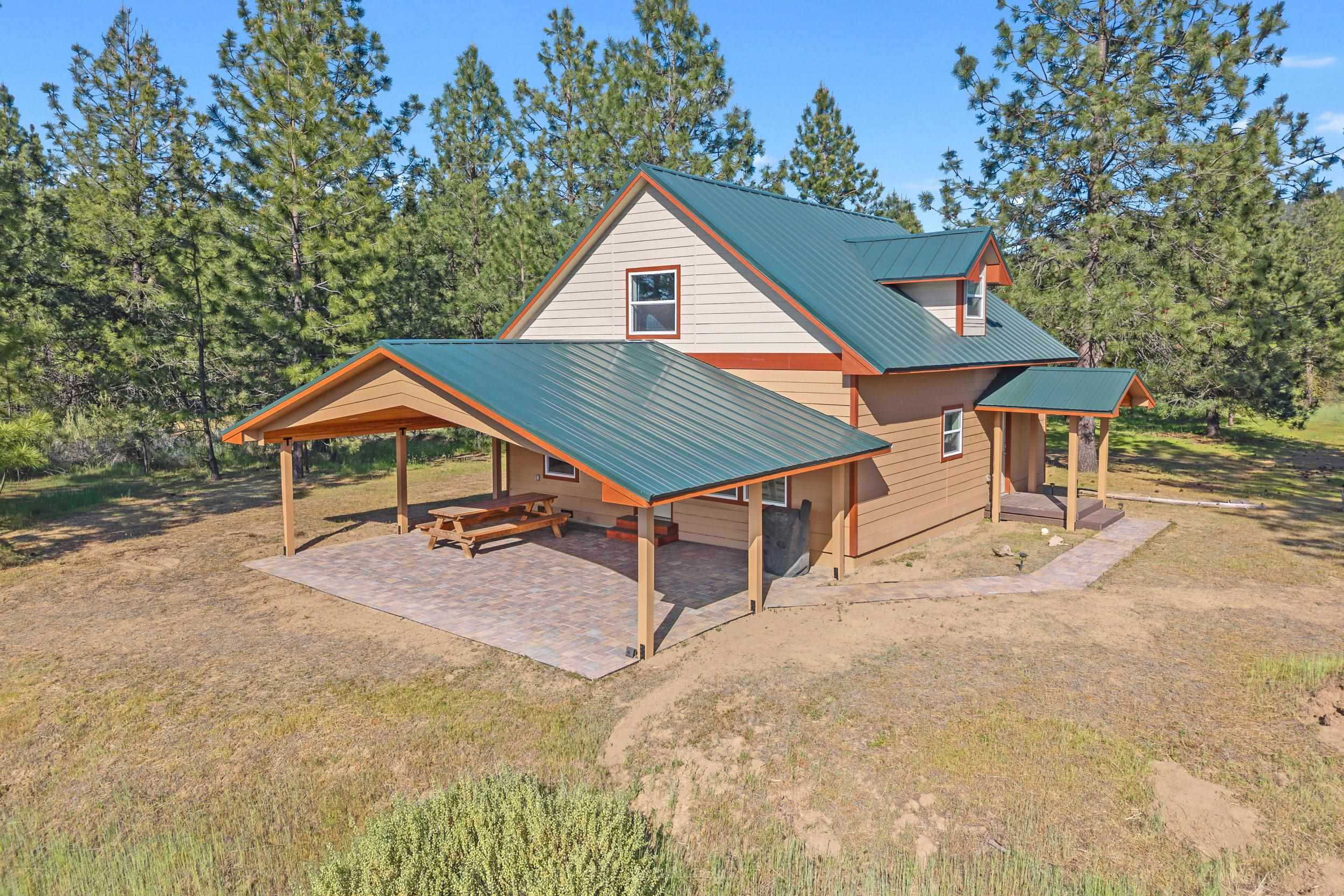 6523 Camp Naborlee Road Fruitland, WA 99129 - Photo 4 of 50