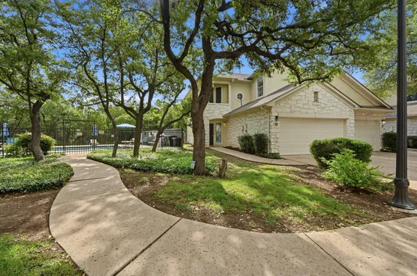 $427,900 | 4620 West William Cannon Drive, Unit 12, Austin, TX 78749