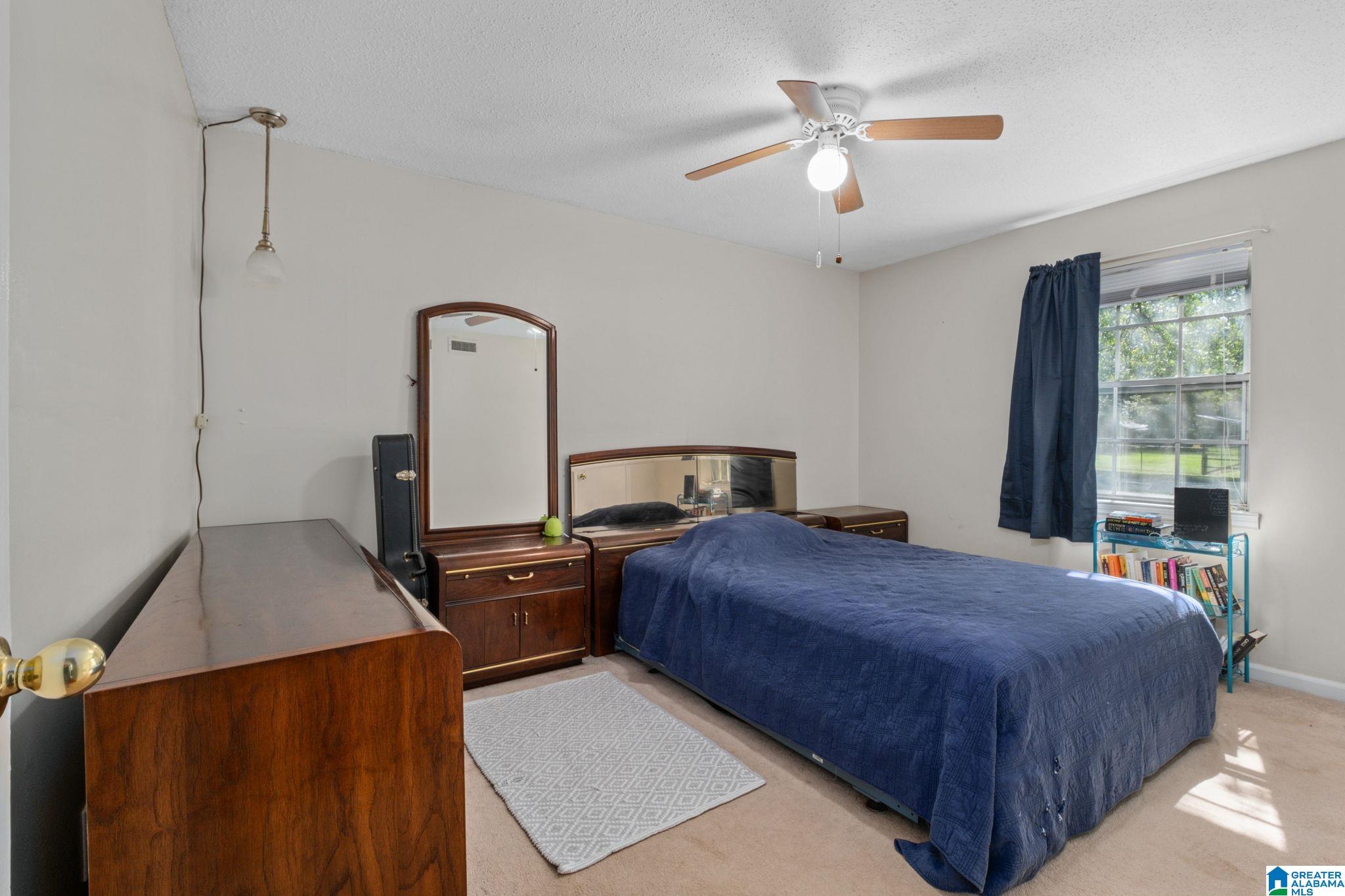 105 Yellowhammer Circle Alabaster, AL 35007 - Photo 19 of 47