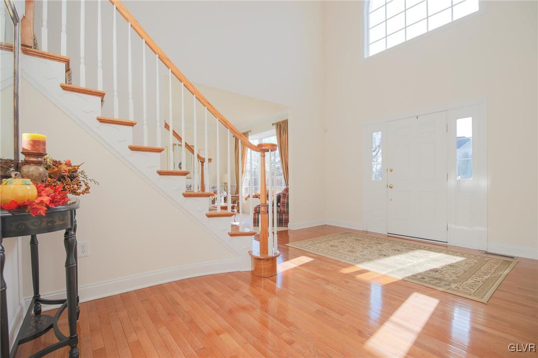 580 Rockbridge Road Nazareth, PA 18064 - Photo 4 of 30 a view of an entryway with staircase