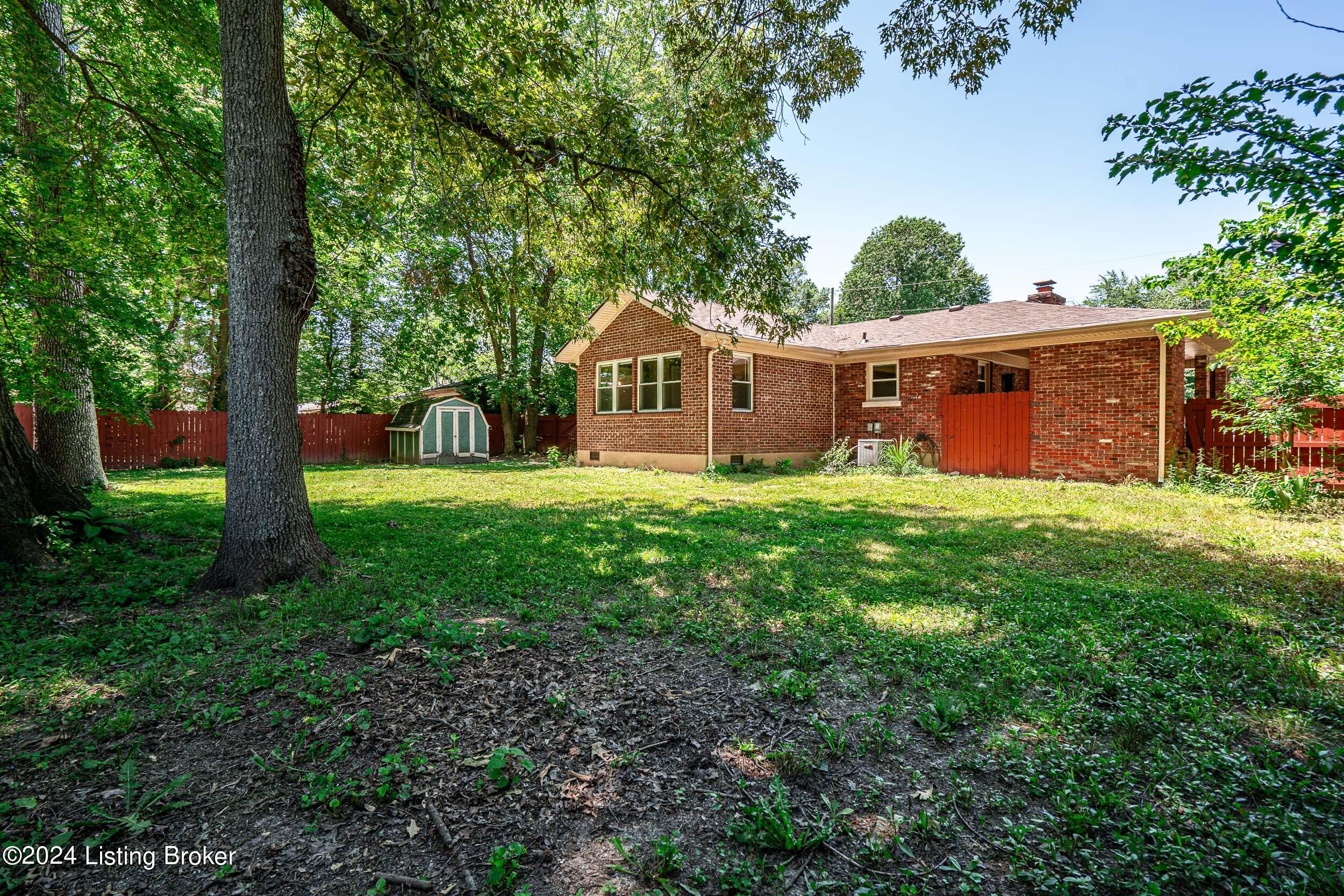 6421 Fernview Road Louisville, KY 40291 - Photo 41 of 52 6421 Fernview Road-15