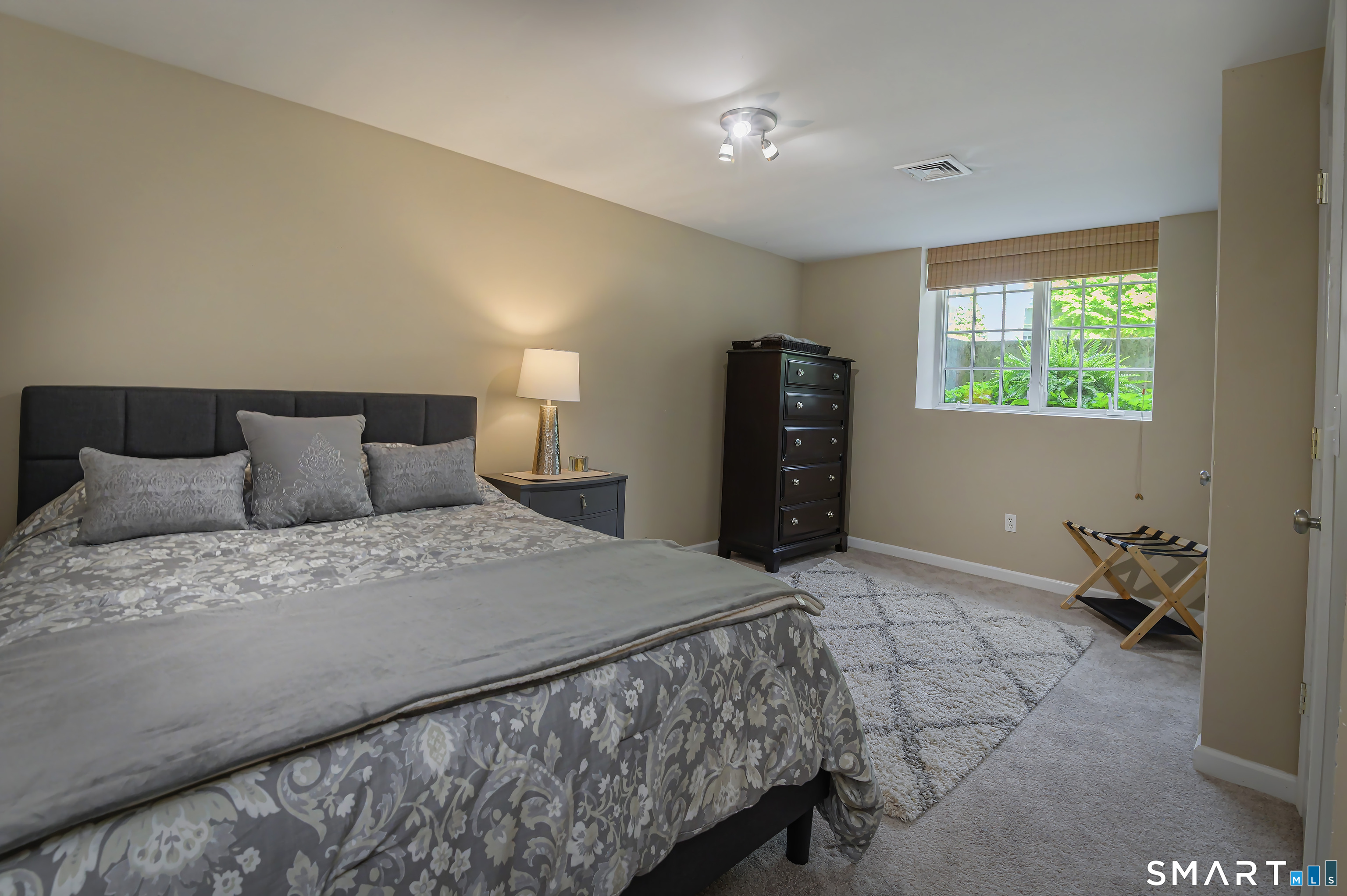 26 Lynn Place Ridgefield, CT 06877 - Photo 27 of 40