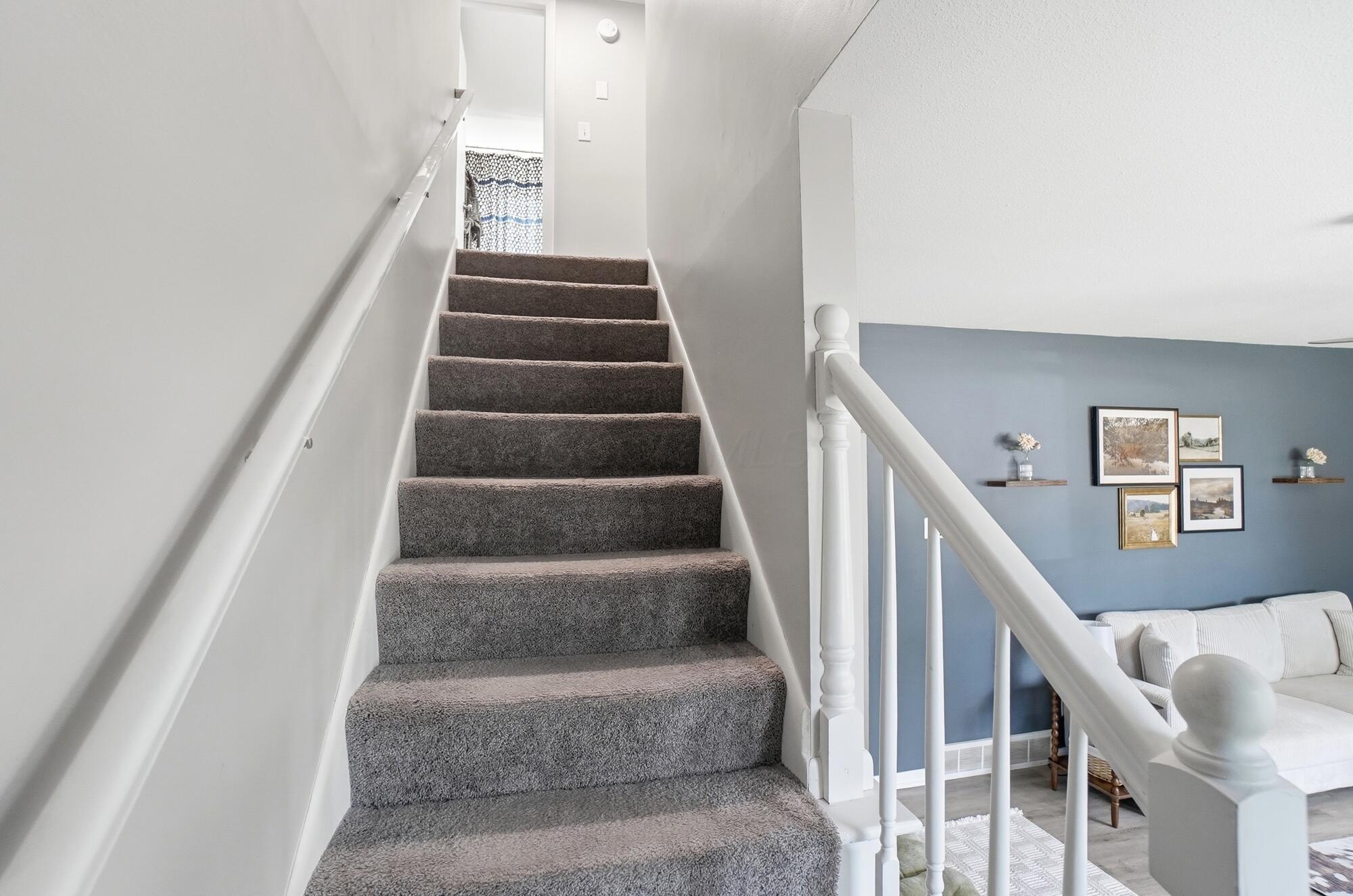 1041 Loring Road Columbus, OH 43224 - Photo 19 of 36