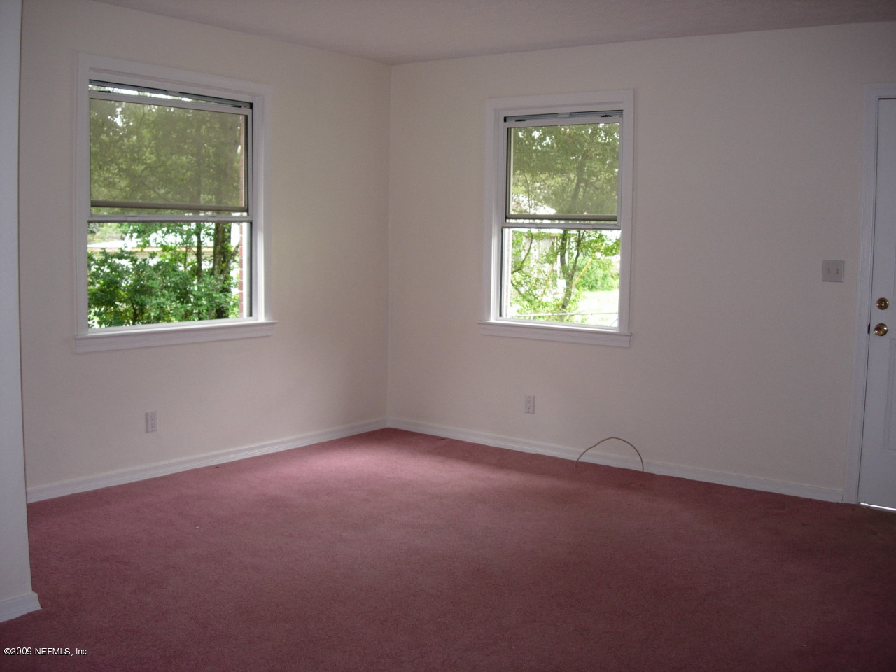 9761 Lily Road Jacksonville, FL 32246 - Photo 3 of 8 Living Room