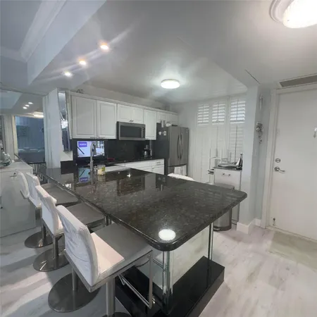 $670,000 | Undisclosed Address, Pompano Beach, FL 33062