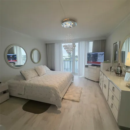 $670,000 | Undisclosed Address, Pompano Beach, FL 33062