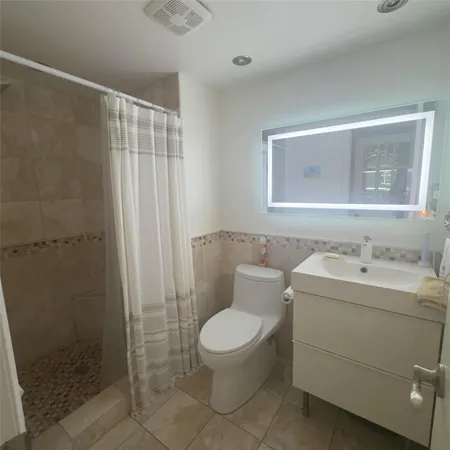 $670,000 | Undisclosed Address, Pompano Beach, FL 33062