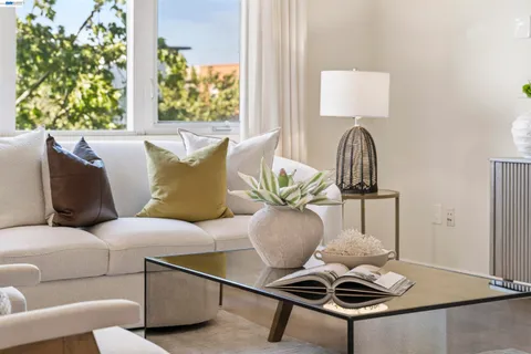 $695,000 | 5501 De Marcus Boulevard, Unit 319, Dublin, CA 94568
