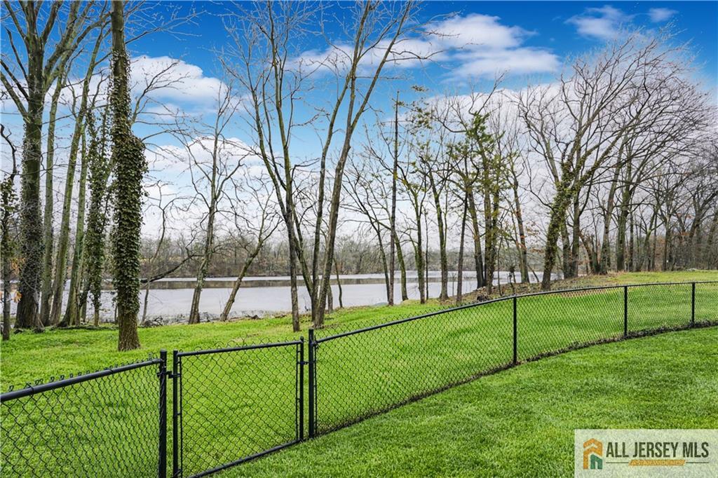 11 Agate Road East Brunswick, NJ 08816 - Photo 44 of 49
