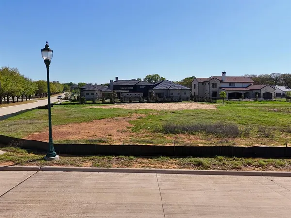 a view of a outdoor space