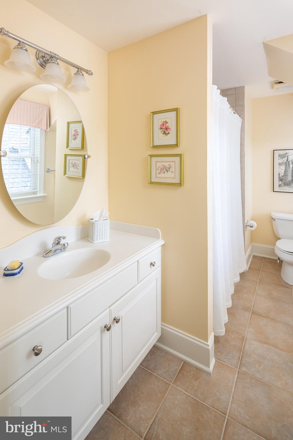 152 Grubb Road Malvern, PA 19355 - Photo 54 of 74 En Suite Bathroom