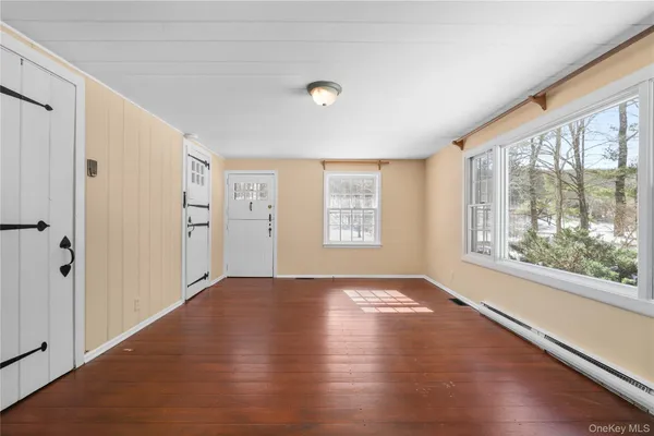 $2,995 | 100 Upper Shad Road, Unit BACK COTTAGE, Pound Ridge, NY 10576