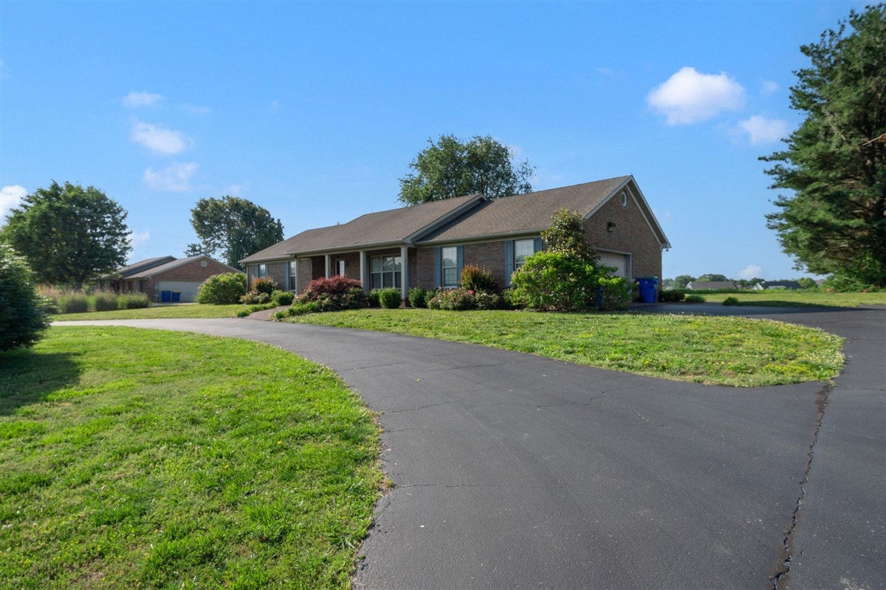 600 Rolling Rd Drive Franklin, KY 42134 - Photo 2 of 33 Gallery Image 2
