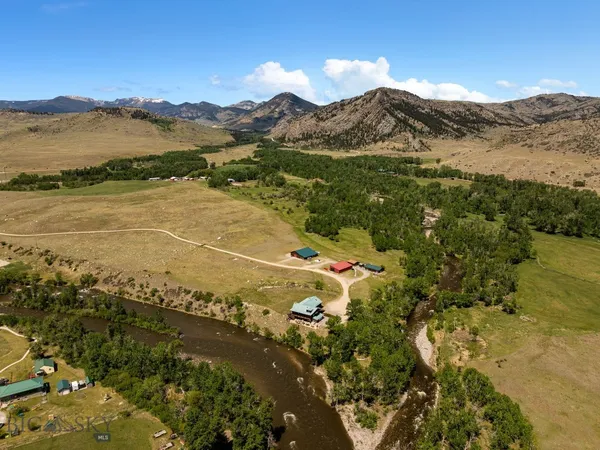 $3,250,000 | 1982 Nye Road, Nye, MT 59061