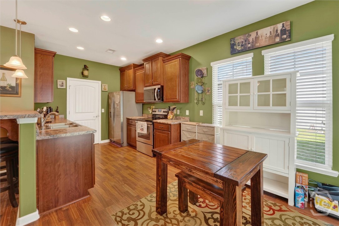 282 Willow Point Circle Savannah, GA 31407 - Photo 11 of 40
