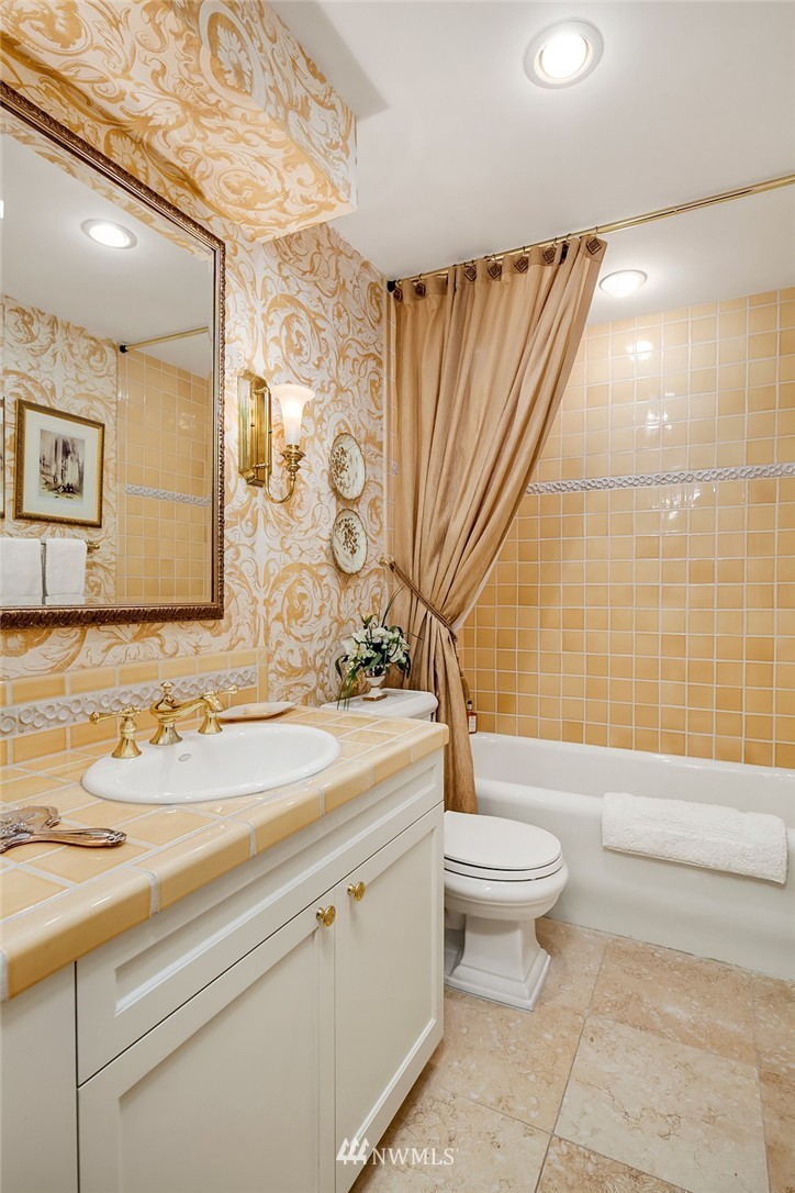 1223 Spring Street, Unit 501 Seattle, WA 98104 - Photo 22 of 22 Gallery Image 22