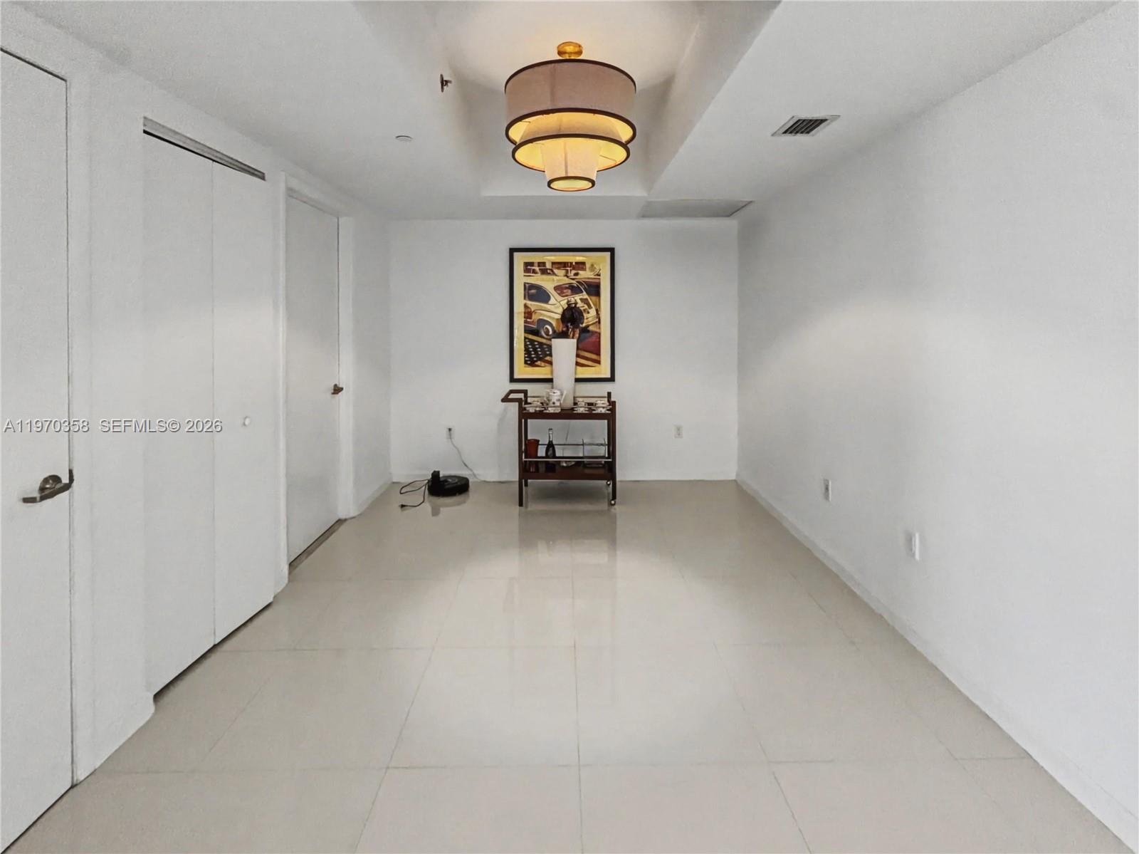 465 Brickell Avenue, Unit 2705 Miami, FL 33131 - Photo 9 of 25