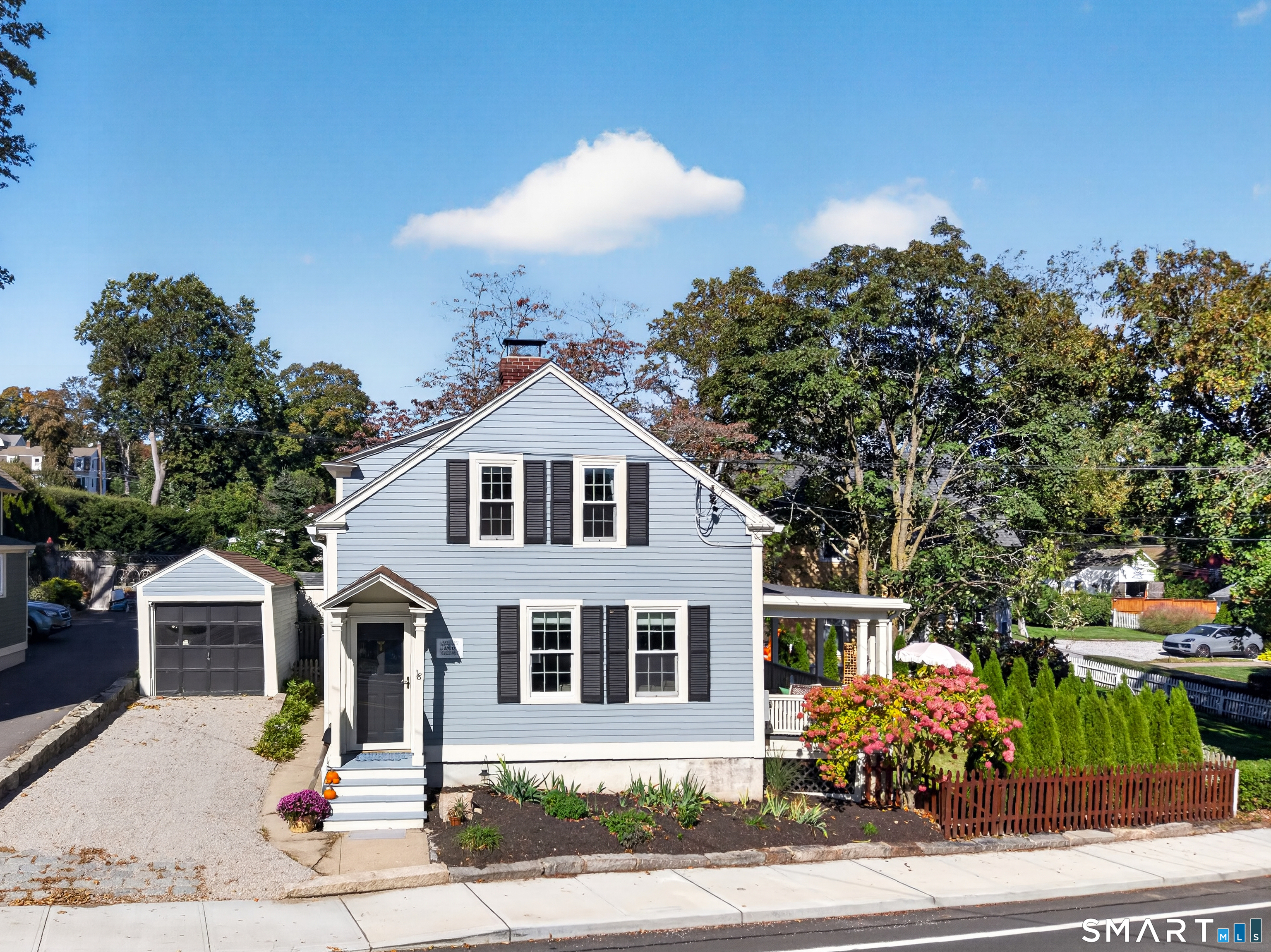 18 New London Road Groton, CT 06355 - Photo 2 of 33 Gallery Image 2