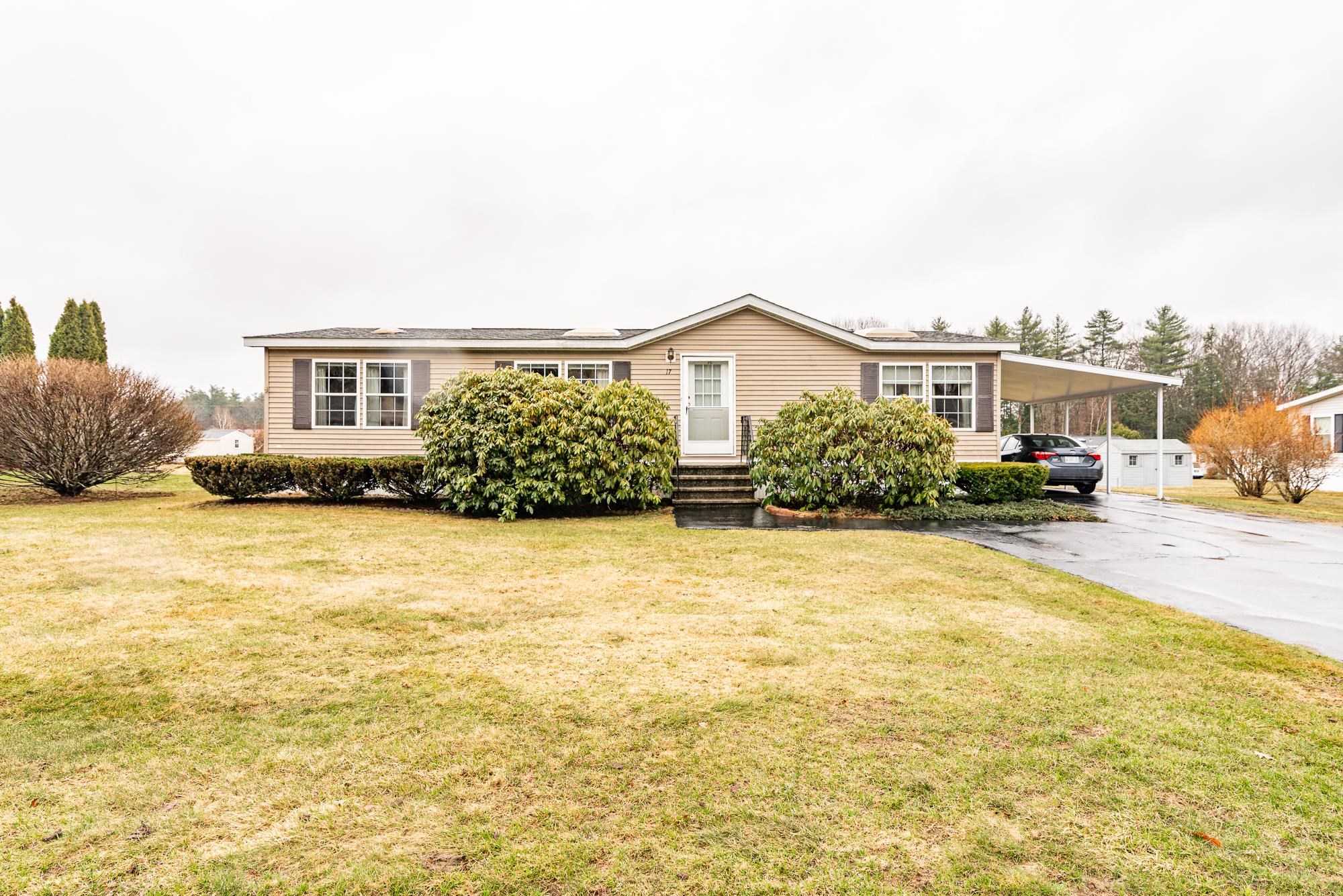 17 Constitution Way Dover, NH 03820 - Photo 2 of 33