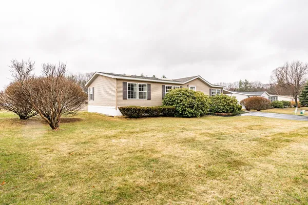 $249,900 | 17 Constitution Way, Dover, NH 03820