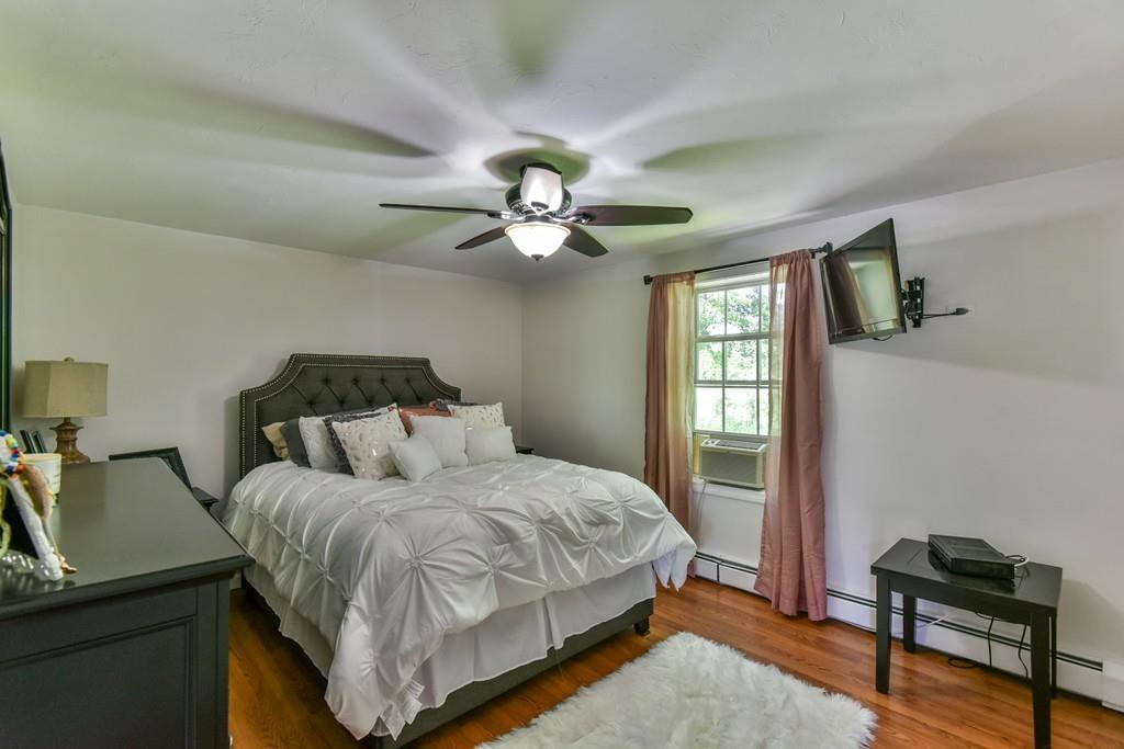 25 Riverside Drive Webster, MA 01570 - Photo 20 of 28 Gallery Image 20