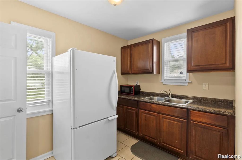 18512 Schaefer Highway Detroit, MI 48235 - Photo 2 of 11