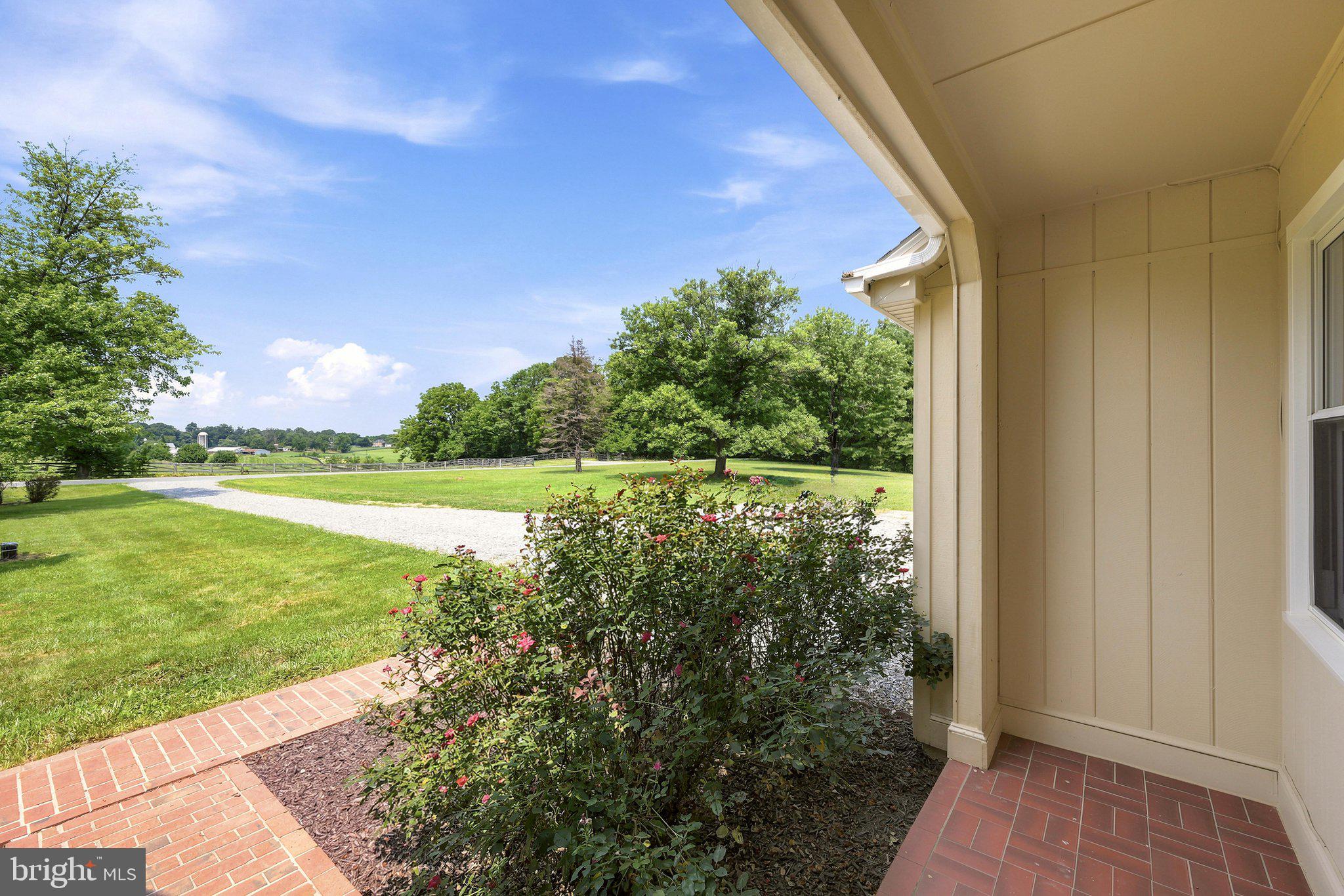 2794 Bishop Meade Road Boyce, VA 22620 - Photo 8 of 79 Front Porch View