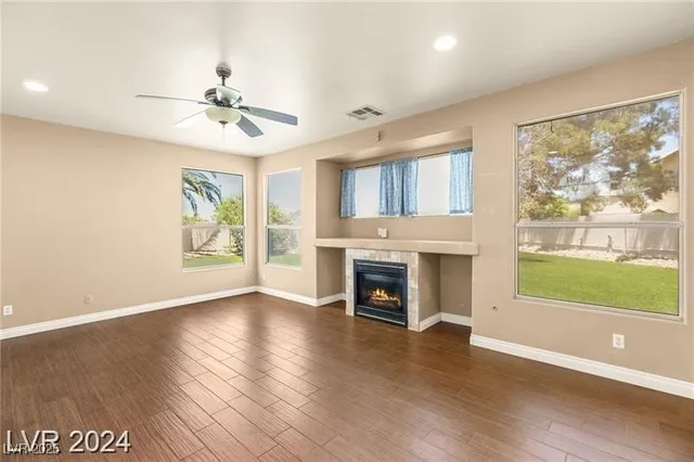 $2,495 | 3916 Varallo Street, Las Vegas, NV 89129