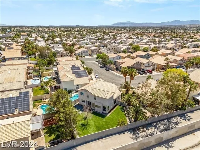 $2,495 | 3916 Varallo Street, Las Vegas, NV 89129