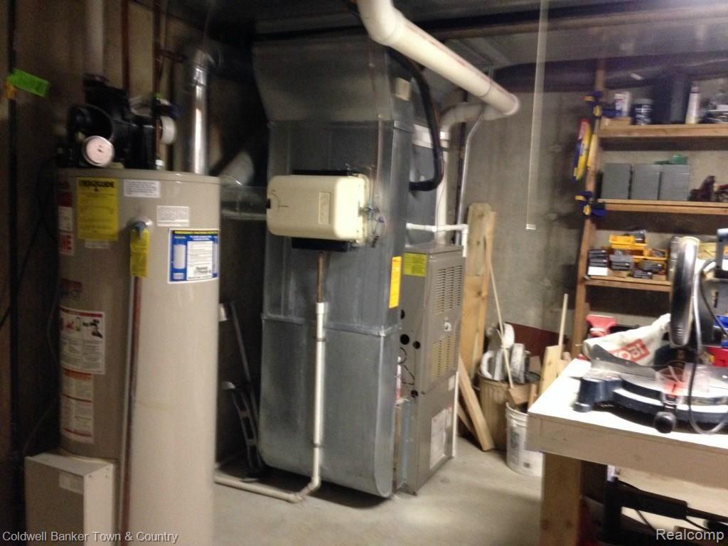 3065 Rafferty Drive Howell, MI 48843 - Photo 39 of 40 42 -3065 Rafferty - Machanic.jpg