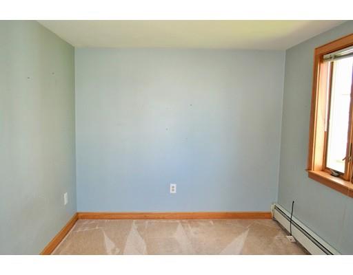 16 Fosters Point Beverly, MA 01915 - Photo 11 of 22
