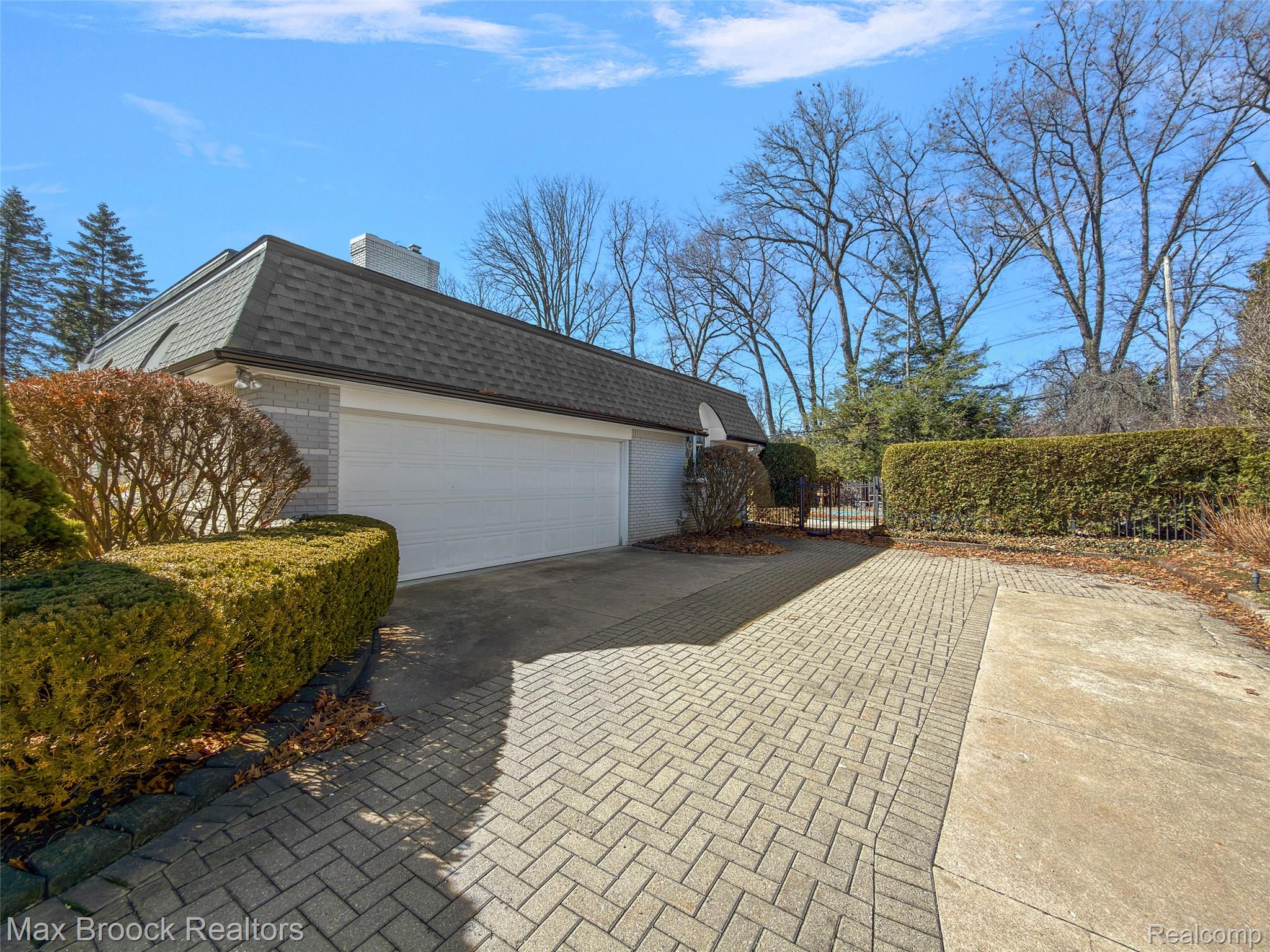 1319 Charrington Road Bloomfield Hills, MI 48301 - Photo 38 of 47 08-1319 Charrington Rd-8.jpg