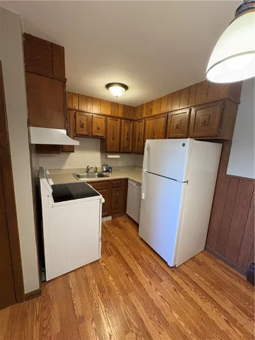 $1,600 | 92 Dean Avenue, Smithfield, RI 02917